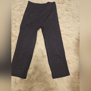 Lululemon size 6 crops